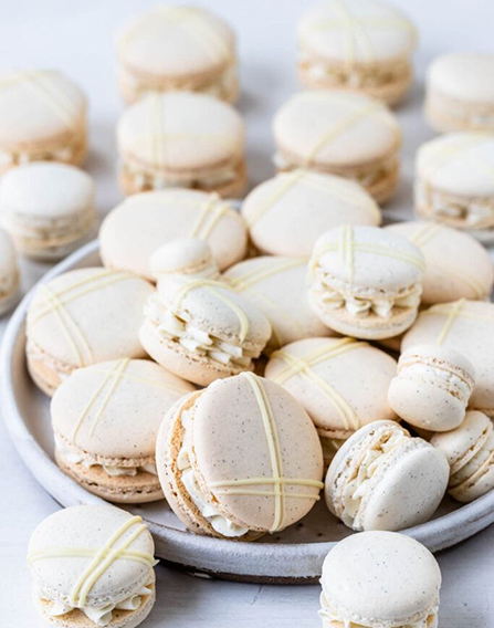 Vanilla Macarons 447x568 Marina Rinaldi